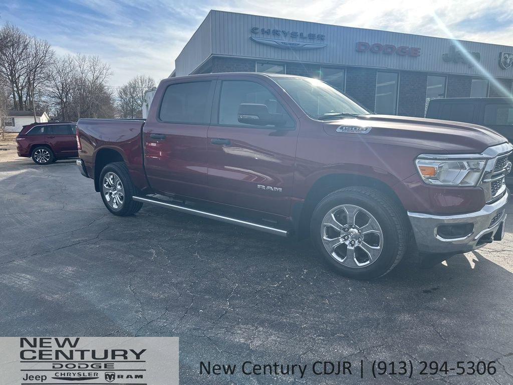 Used 2023 RAM 1500 Big Horn AWD/4WD image 4