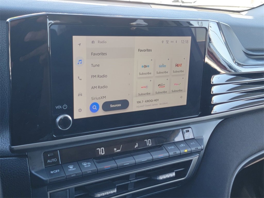 Used 2025 Toyota Camry LE image 25