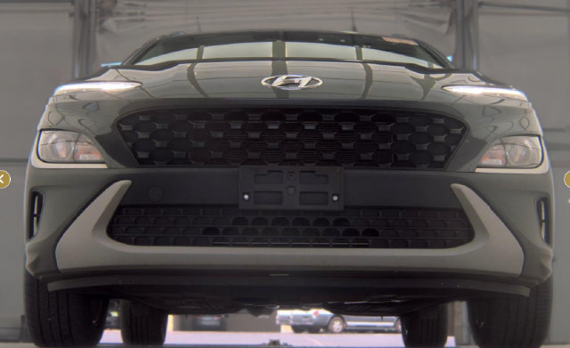 Used 2022 Hyundai Kona SEL AWD/4WD image 3
