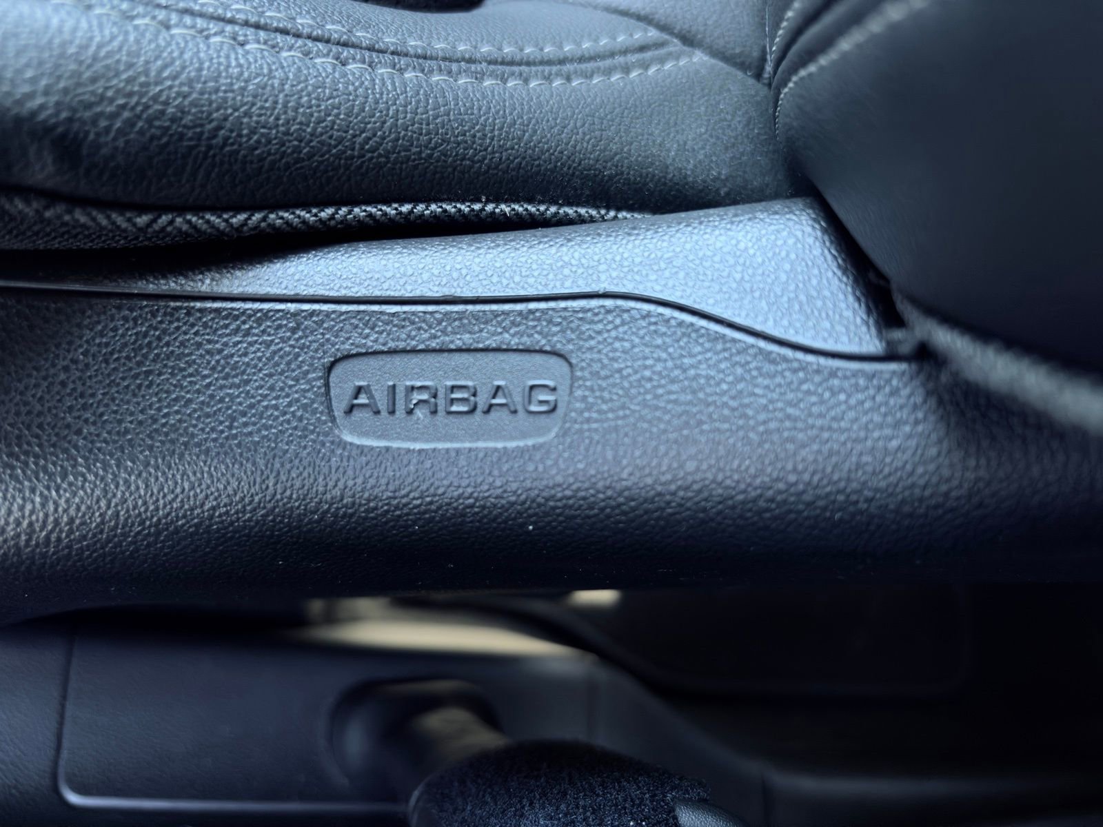 Used 2024 Buick Encore GX Sport Touring w/ Comfort Package image 14