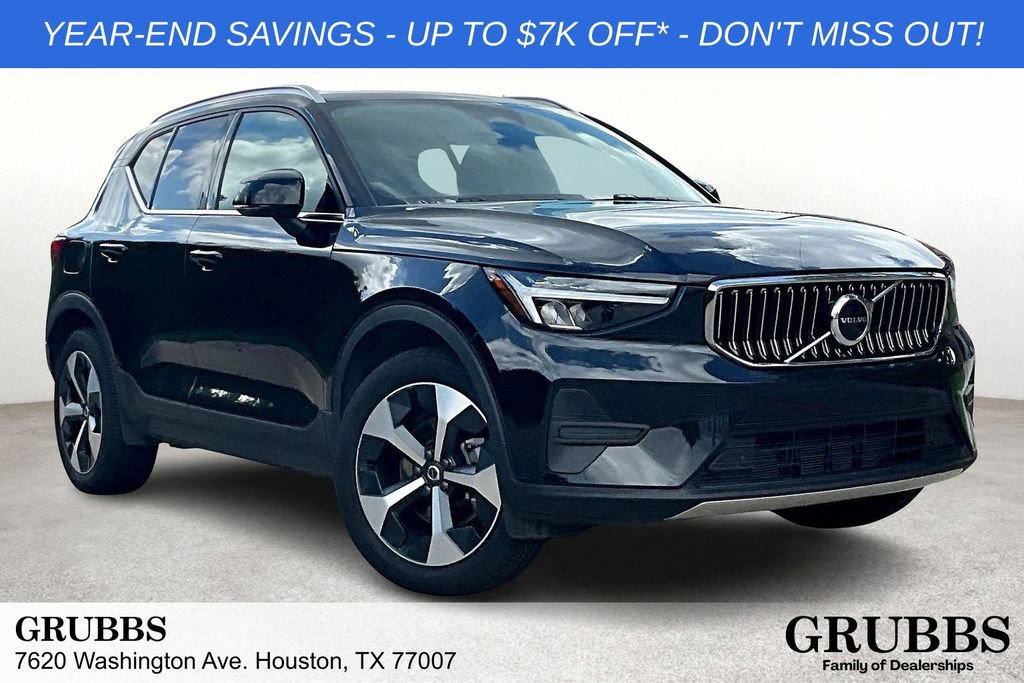 Used 2025 Volvo XC40 B5 Core w/ Protection Package Premier