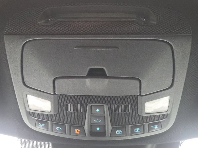 Used 2020 Ford Expedition Limited w/ Equipment Group 301A AWD/4WD image 29