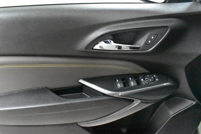 Used 2025 Chevrolet Trax ACTIV w/ Driver Confidence Package image 19