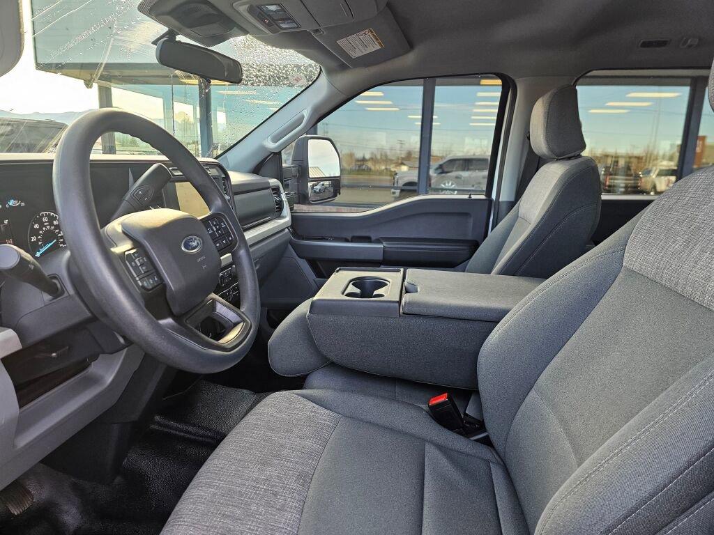 Certified 2024 Ford F350 XLT image 17