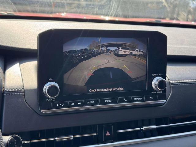 Used 2022 Mitsubishi Outlander ES image 16