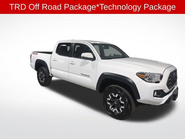 Used 2021 Toyota Tacoma TRD Off-Road w/ Technology Package image 3