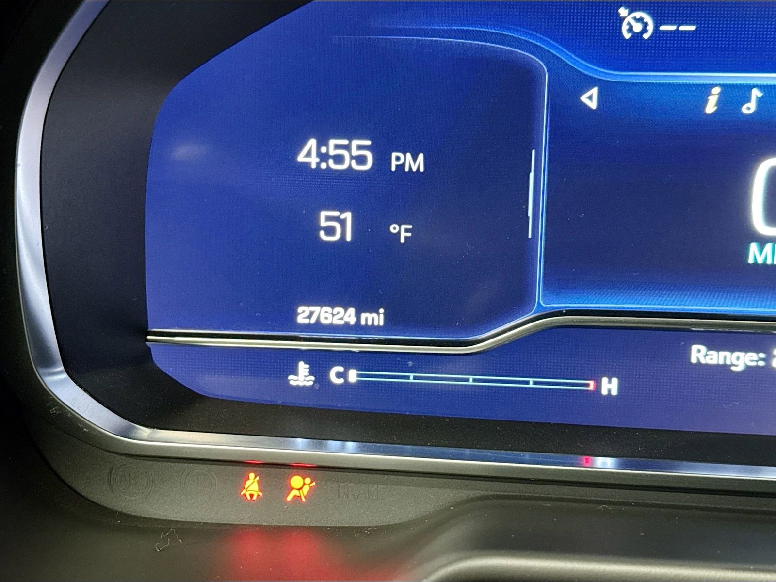 Used 2023 Chevrolet Suburban Z71 w/ Luxury Package image 15