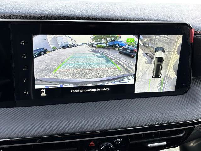 Certified 2025 Nissan Kicks SR FWD image 22