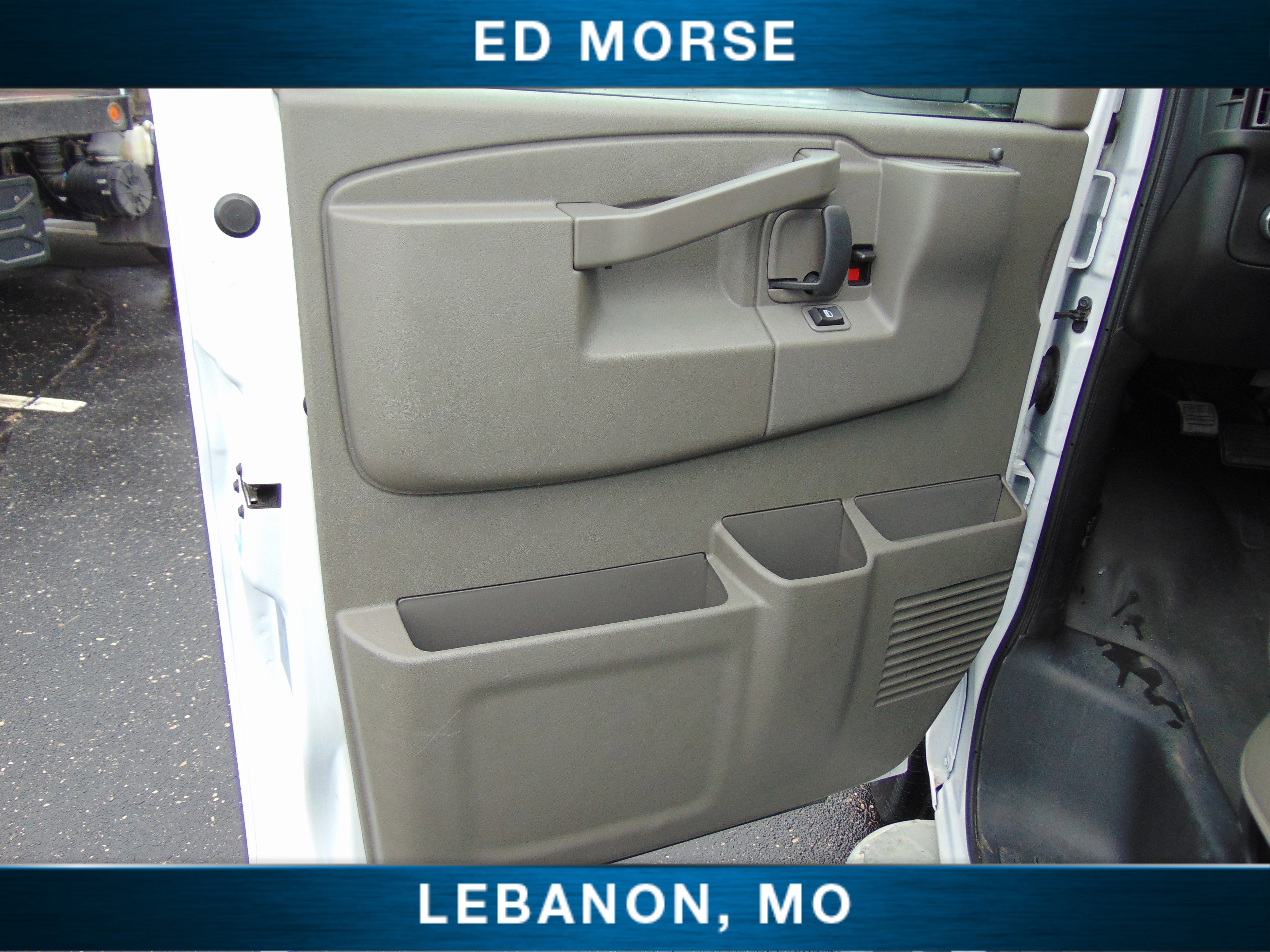 Used 2023 GMC Savana 2500 w/ Driver Convenience Package image 19