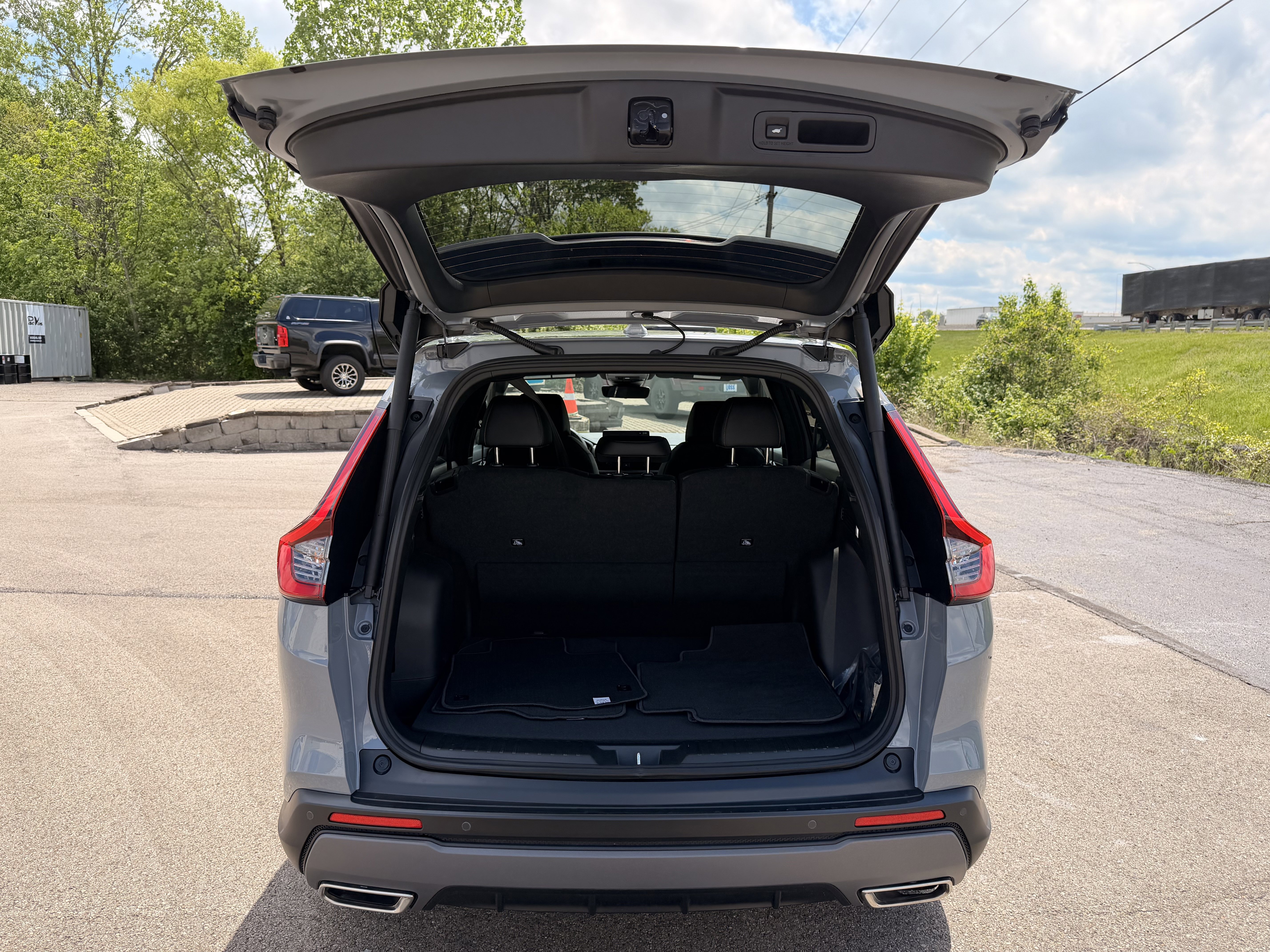 Used 2026 Honda CR-V Sport-L image 13