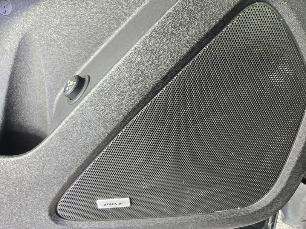 Used 2023 Chevrolet Equinox RS w/ RS Leather Package image 26