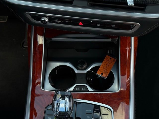 Used 2024 BMW ALPINA XB7 image 38