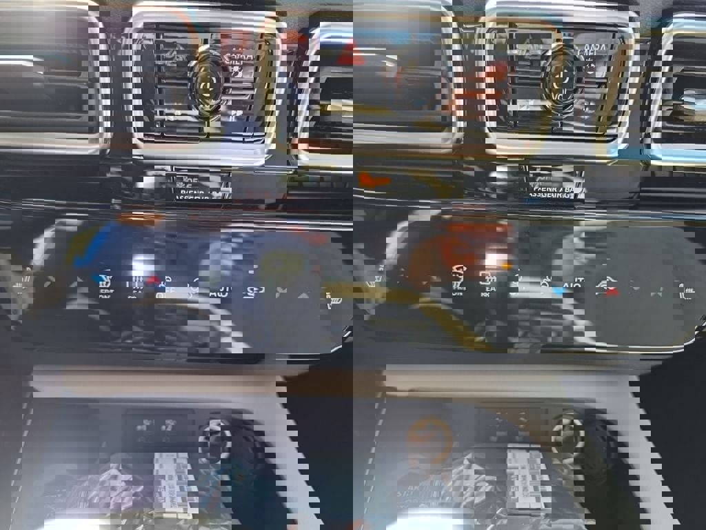 New 2026 Nissan Sentra SL FWD image 27