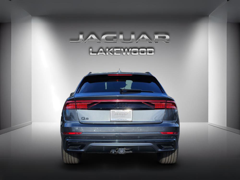Used 2022 Audi Q8 Prestige image 4