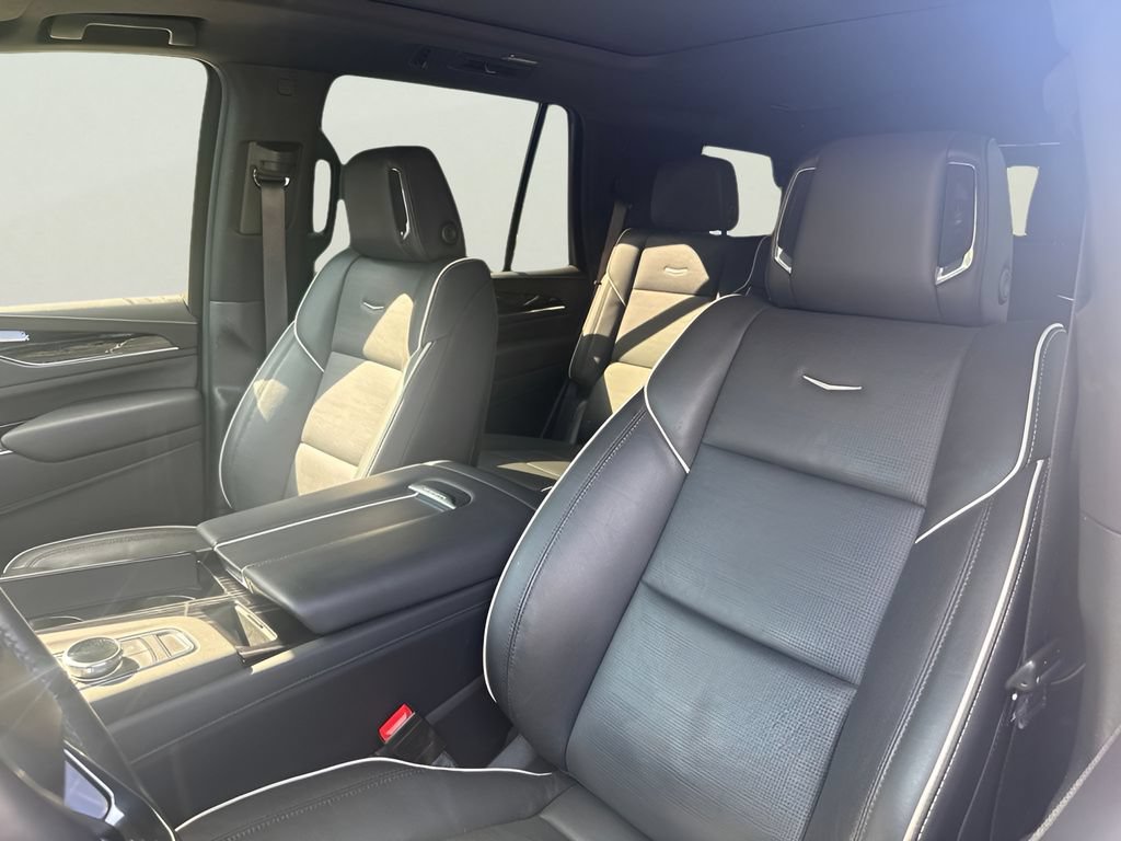 Used 2021 Cadillac Escalade Sport AWD/4WD image 13