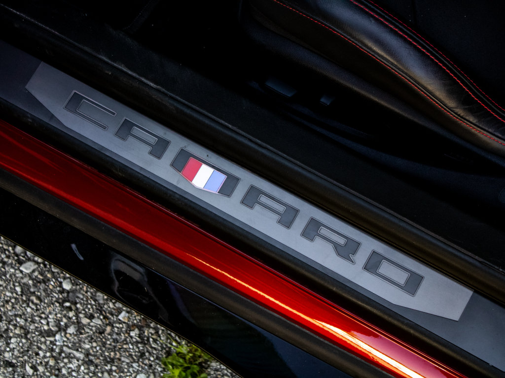 Used 2017 Chevrolet Camaro ZL1 RWD image 23