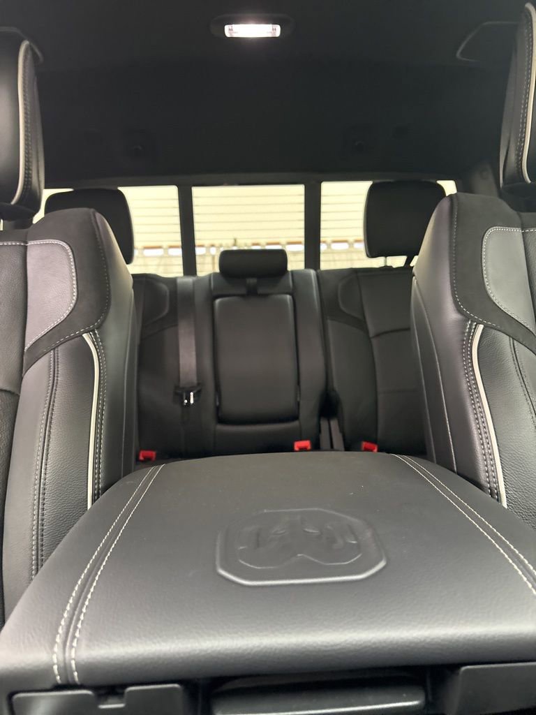 New 2026 RAM 3500 Laramie w/ Sport Appearance Package AWD/4WD image 32