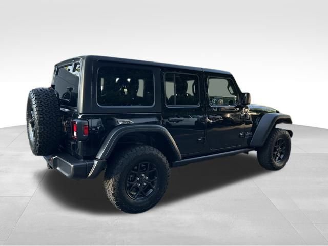 Used 2024 Jeep Wrangler Unlimited image 7