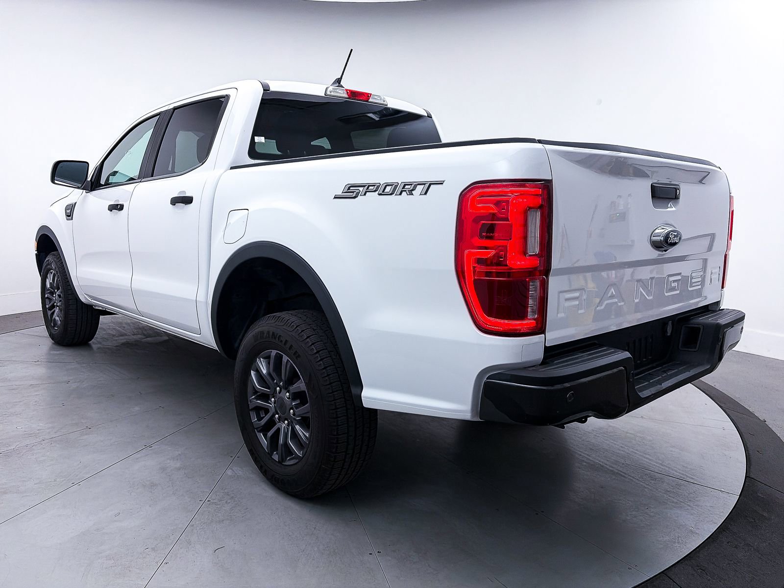 Used 2021 Ford Ranger XLT w/ Equipment Group 301A Mid image 14