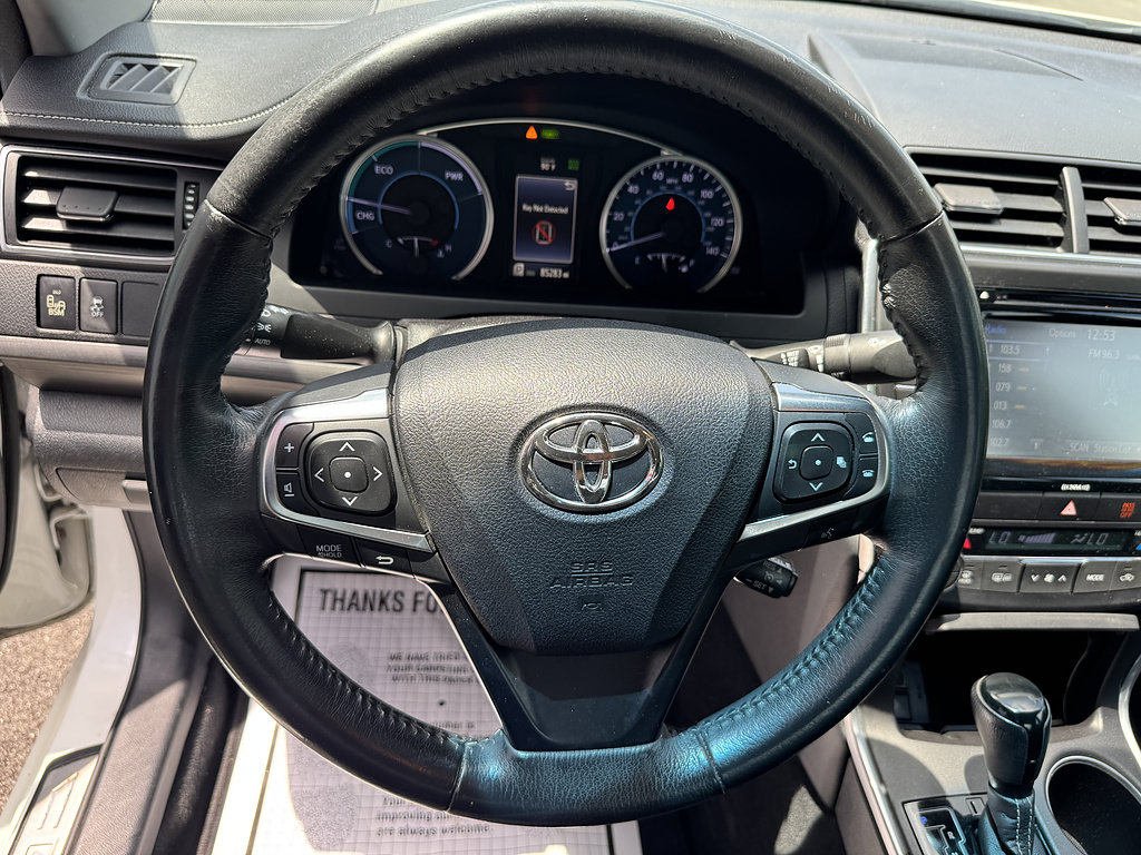 Certified 2017 Toyota Camry XLE w/ Moonroof Package FWD image 13