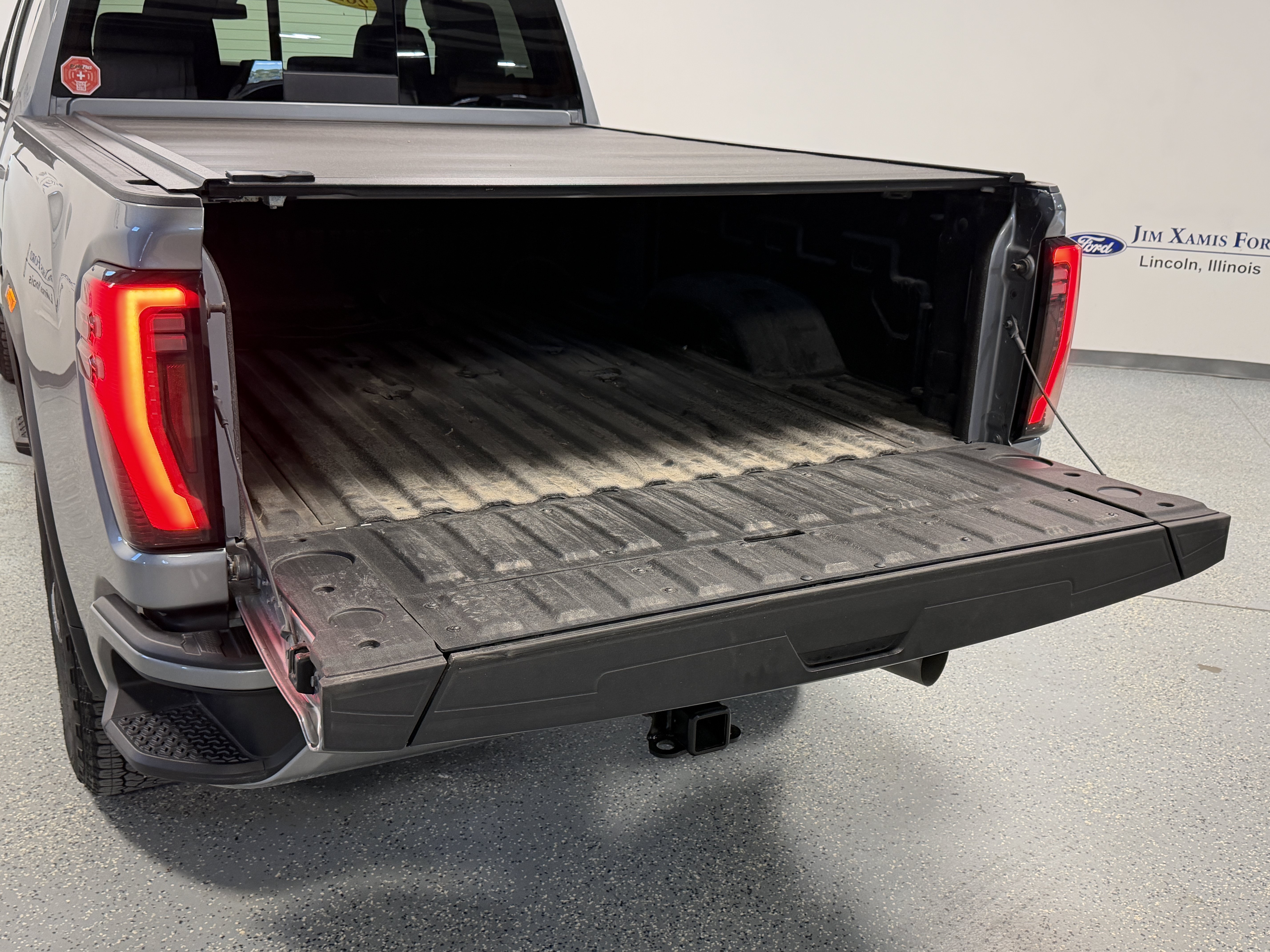 Used 2024 GMC Sierra 2500 AT4 w/ AT4 Preferred Package AWD/4WD image 26