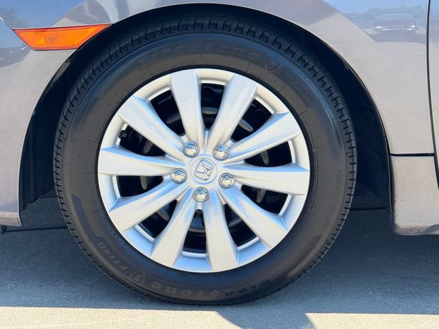 Used 2019 Honda Civic LX image 5