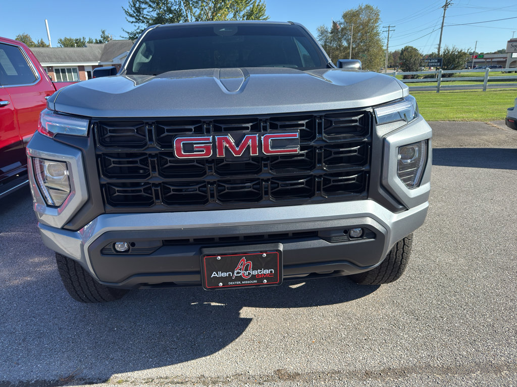 Used 2024 GMC Canyon Elevation w/ Elevation Premium Package image 4