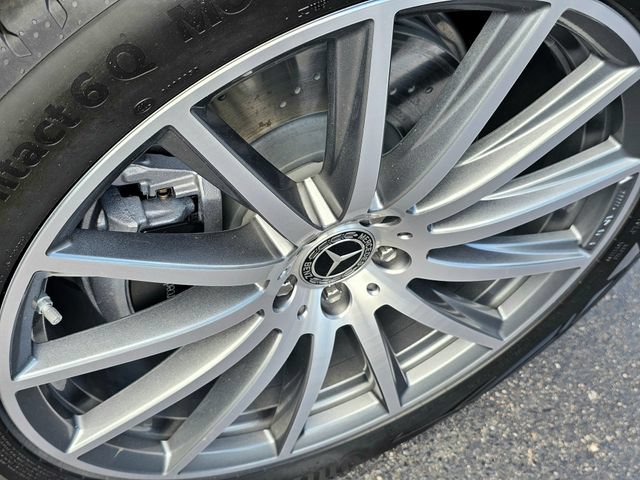 New 2026 Mercedes-Benz GLS 580 4MATIC image 5