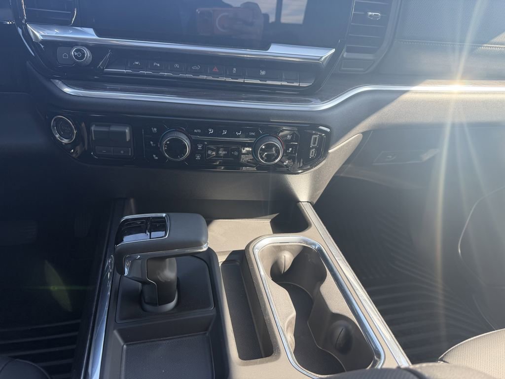 New 2026 Chevrolet Silverado 1500 LTZ w/ LTZ Premium Package RWD image 30