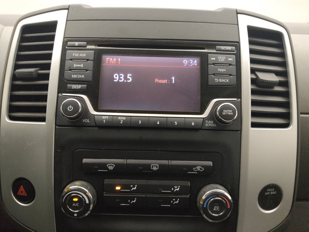 Used 2015 Nissan Xterra S RWD image 25
