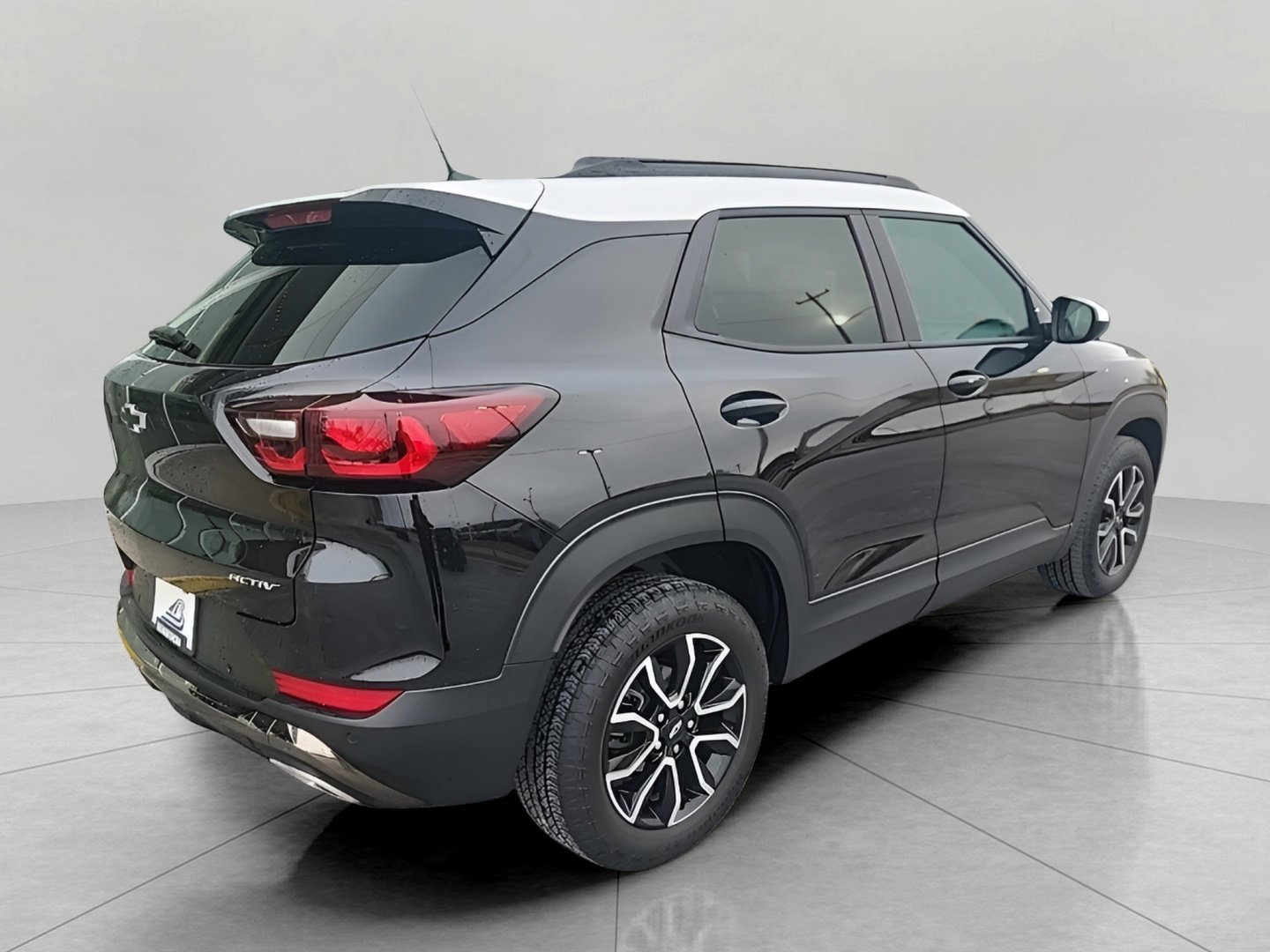 Used 2025 Chevrolet TrailBlazer ACTIV w/ Driver Confidence Package image 6