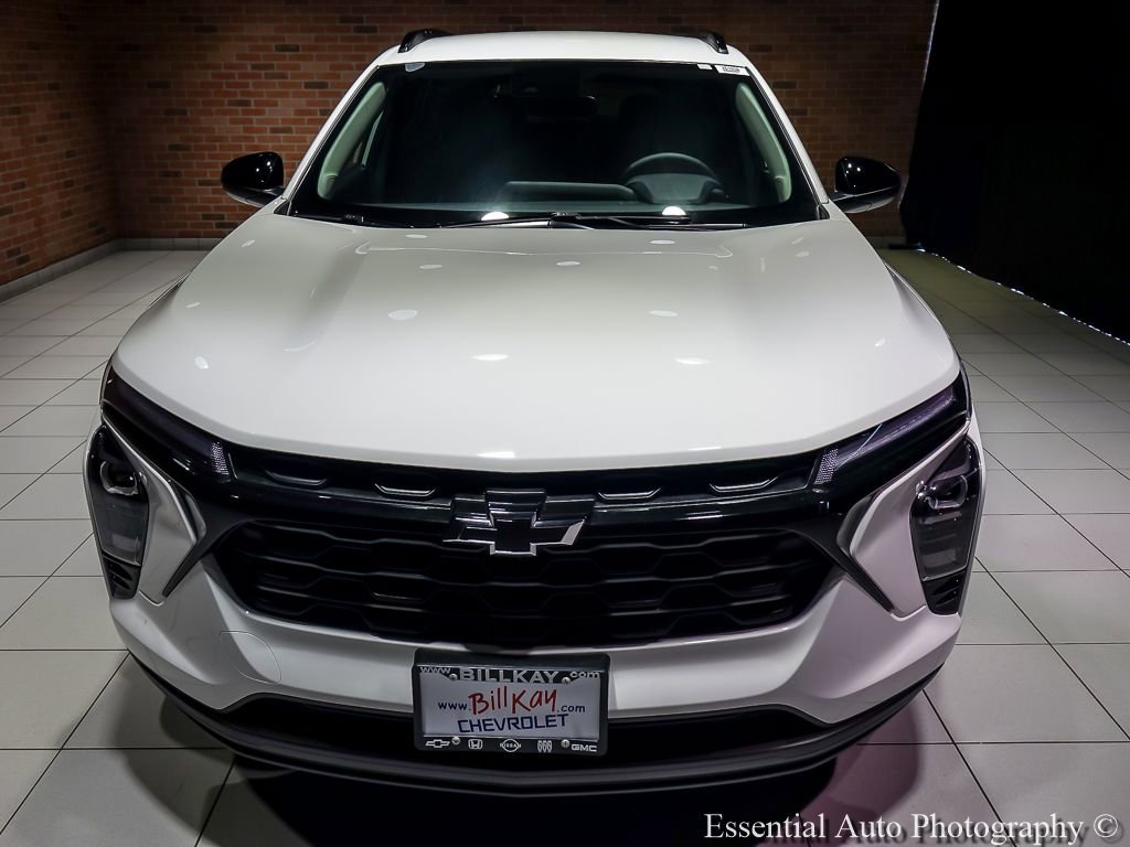 New 2026 Chevrolet Trax LT w/ Driver Confidence Package FWD image 6