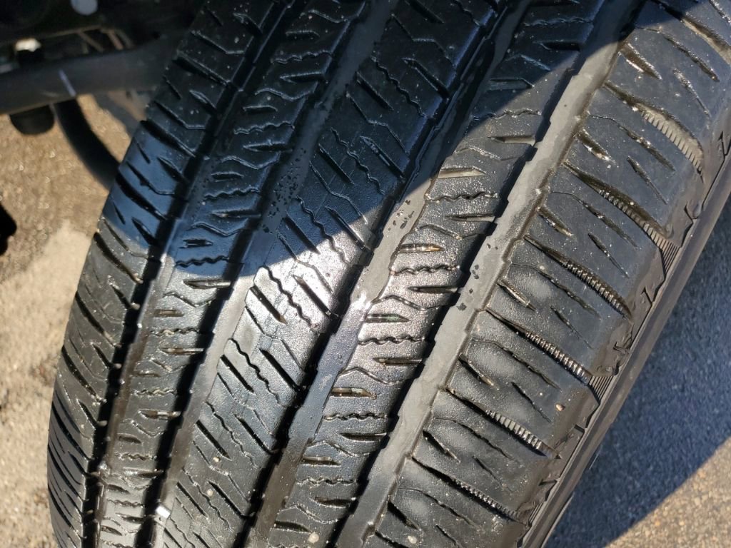 Used 2025 Jeep Wrangler Unlimited Sahara w/ Safety Group image 34