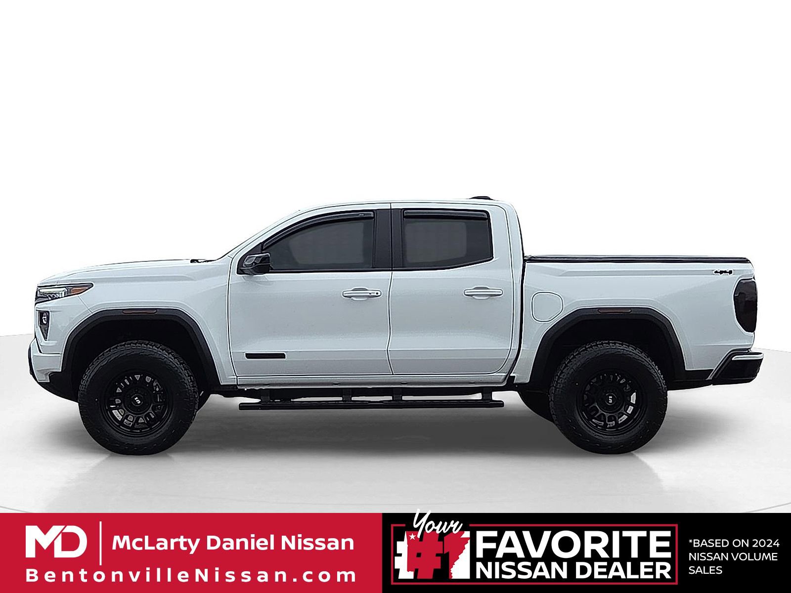 Used 2025 GMC Canyon Elevation w/ Convenience Package image 3