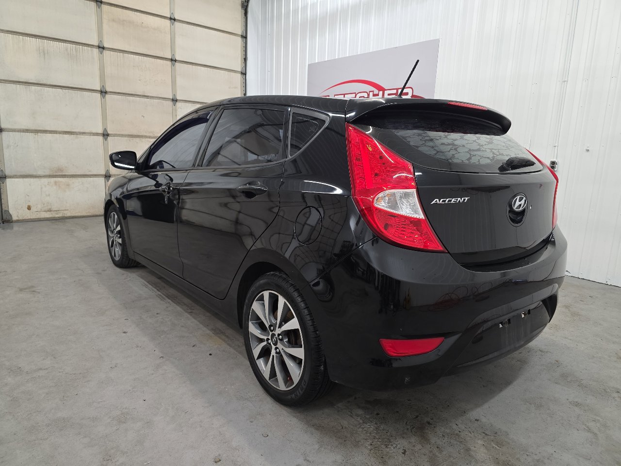 Used 2015 Hyundai Accent Sport image 9