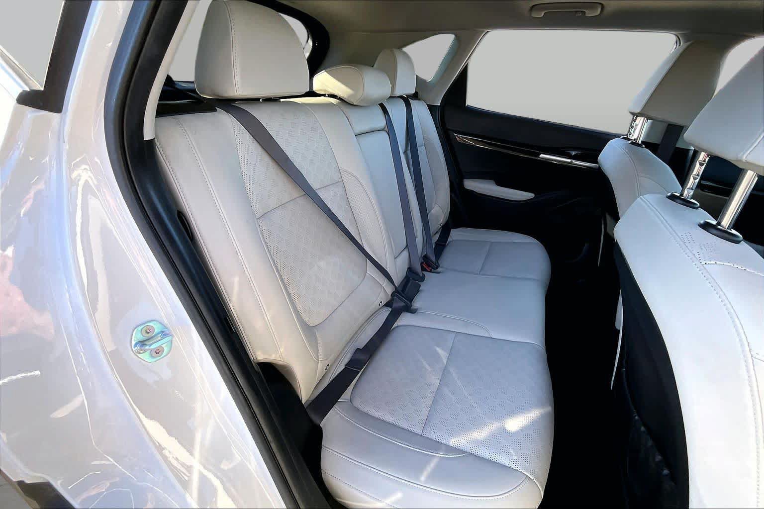 Used 2021 Kia Seltos EX AWD/4WD image 19