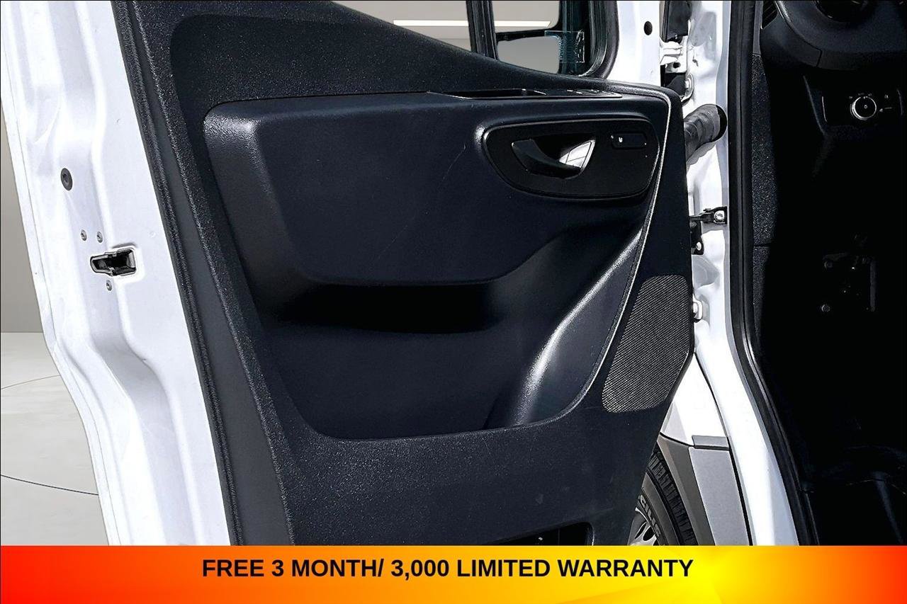 Used 2024 Mercedes-Benz Sprinter 2500 w/ Acoustic Package image 17