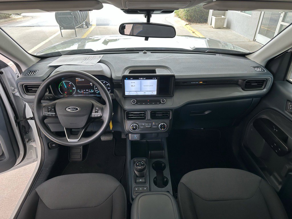 Used 2024 Ford Maverick XL image 30