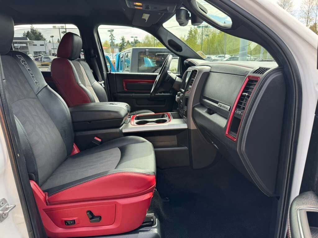 Used 2017 RAM 1500 Rebel w/ Luxury Group AWD/4WD image 8