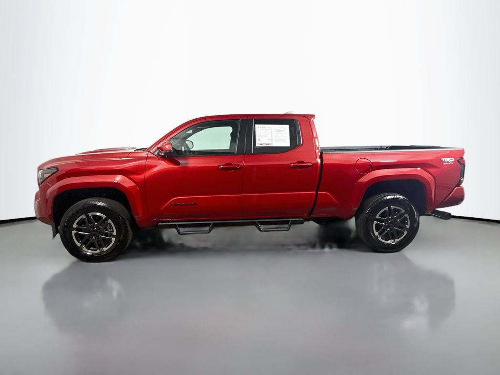Used 2025 Toyota Tacoma TRD Sport AWD/4WD image 4