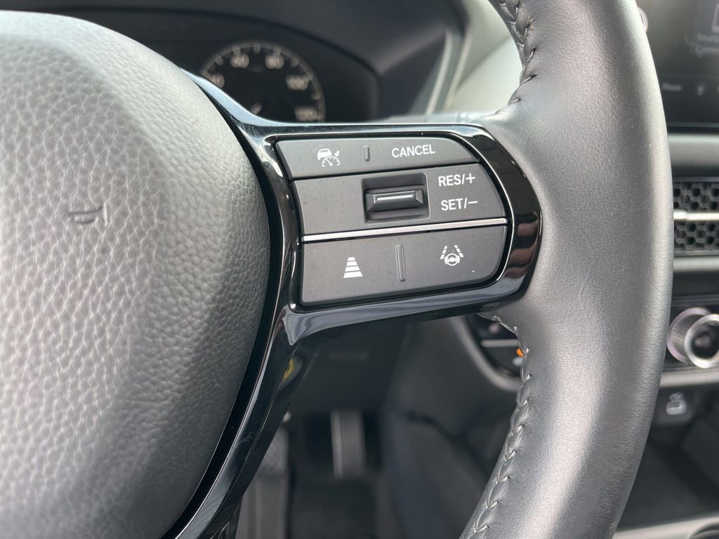 Certified 2024 Honda HR-V EX-L image 20