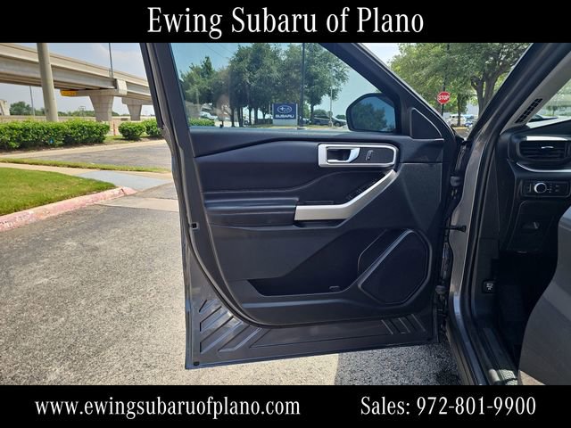 Used 2021 Ford Explorer XLT RWD image 10