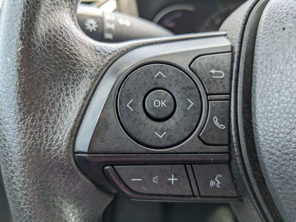 Used 2024 Toyota RAV4 LE AWD/4WD image 23