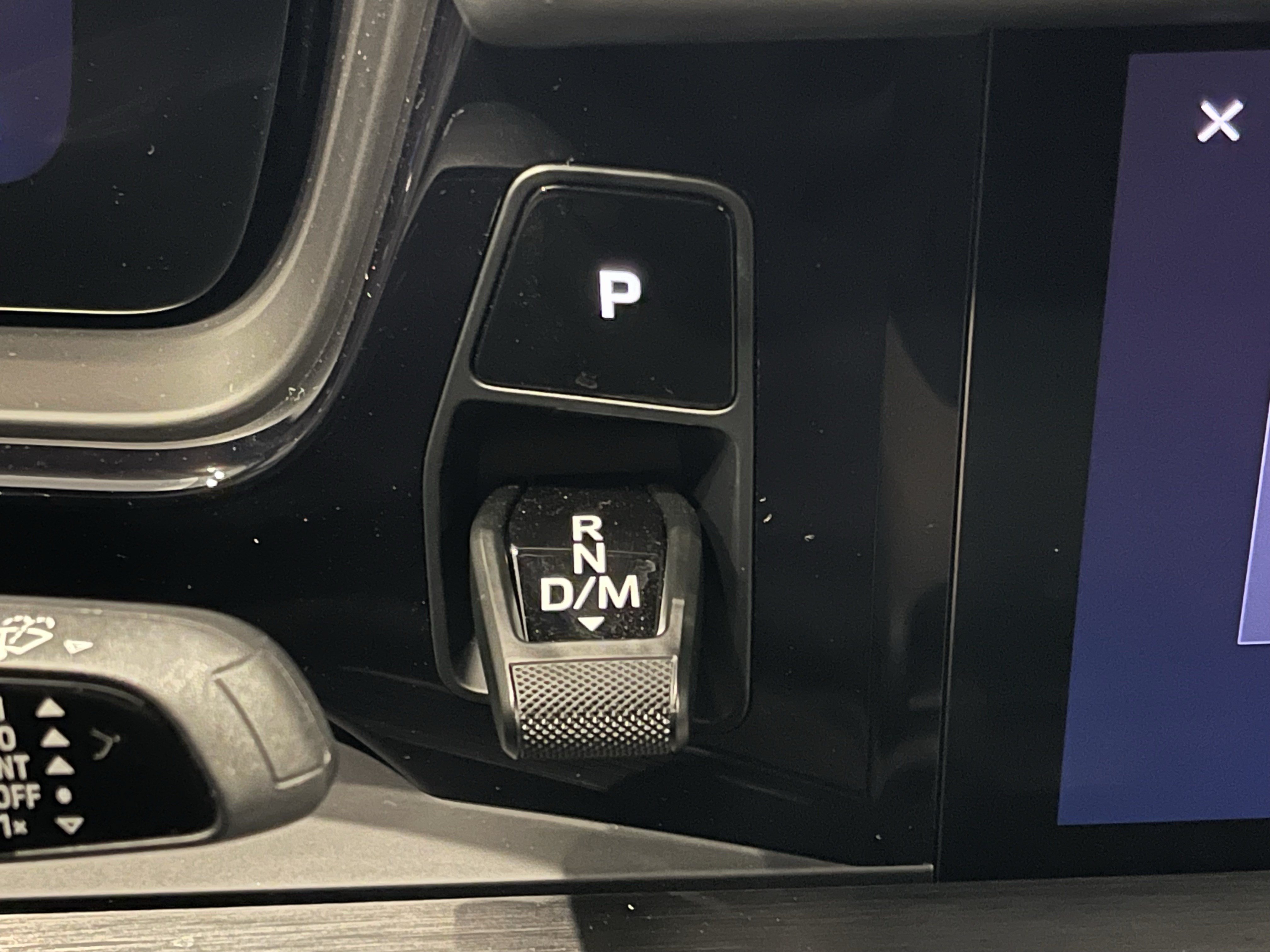 Used 2025 Porsche Cayenne GTS AWD/4WD image 18