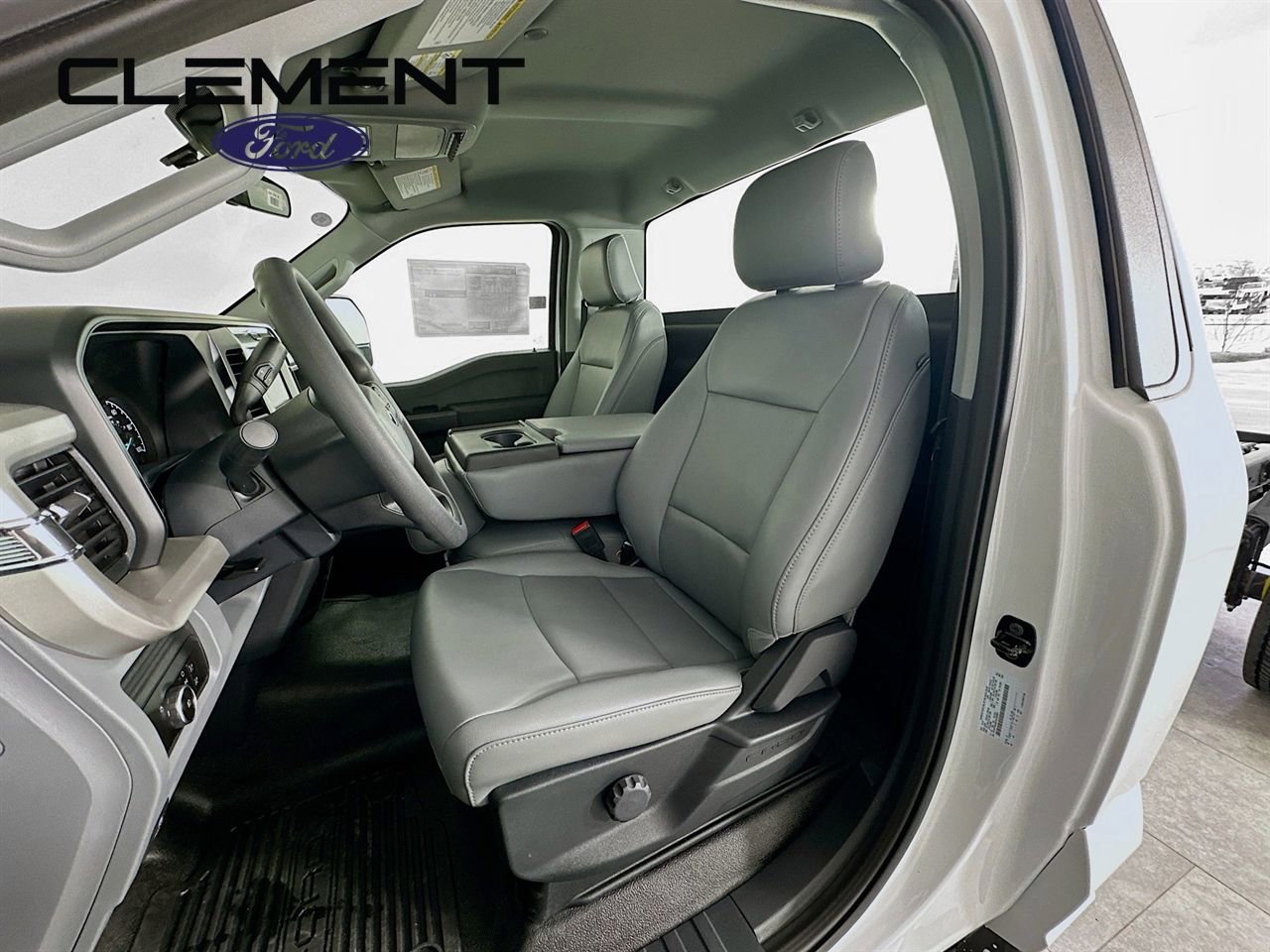 New 2026 Ford F550 4x4 Regular Cab Super Duty image 22