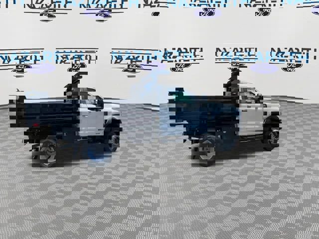 New 2025 Ford F550 4x4 Regular Cab Super Duty image 9