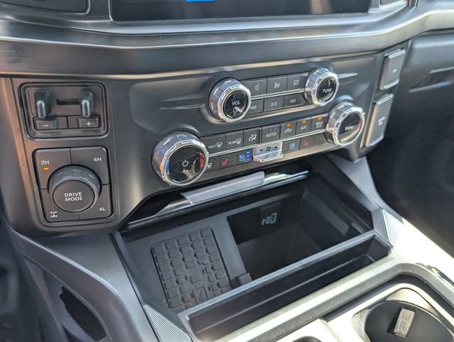 Used 2023 Ford F250 Lariat w/ Lariat Ultimate Package AWD/4WD image 29