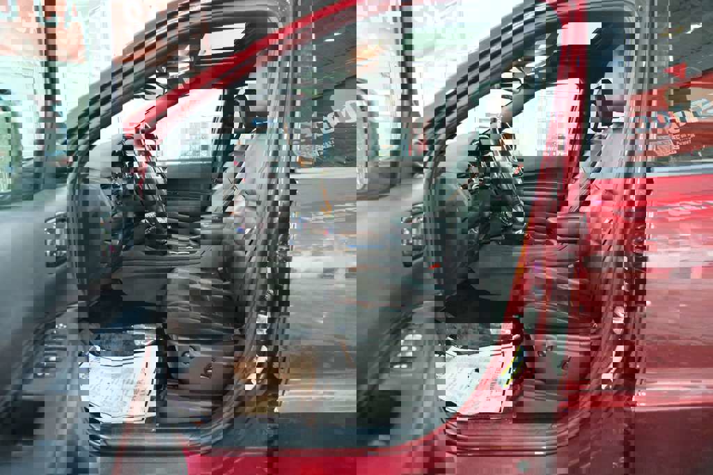 Used 2024 Dodge Durango GT image 17