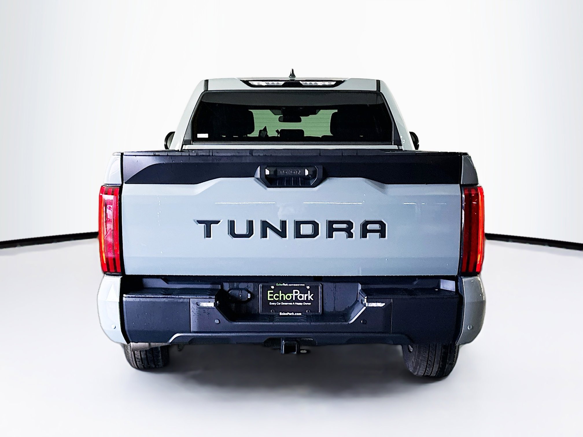 Used 2025 Toyota Tundra SR5 w/ SR5 Premium Package image 7