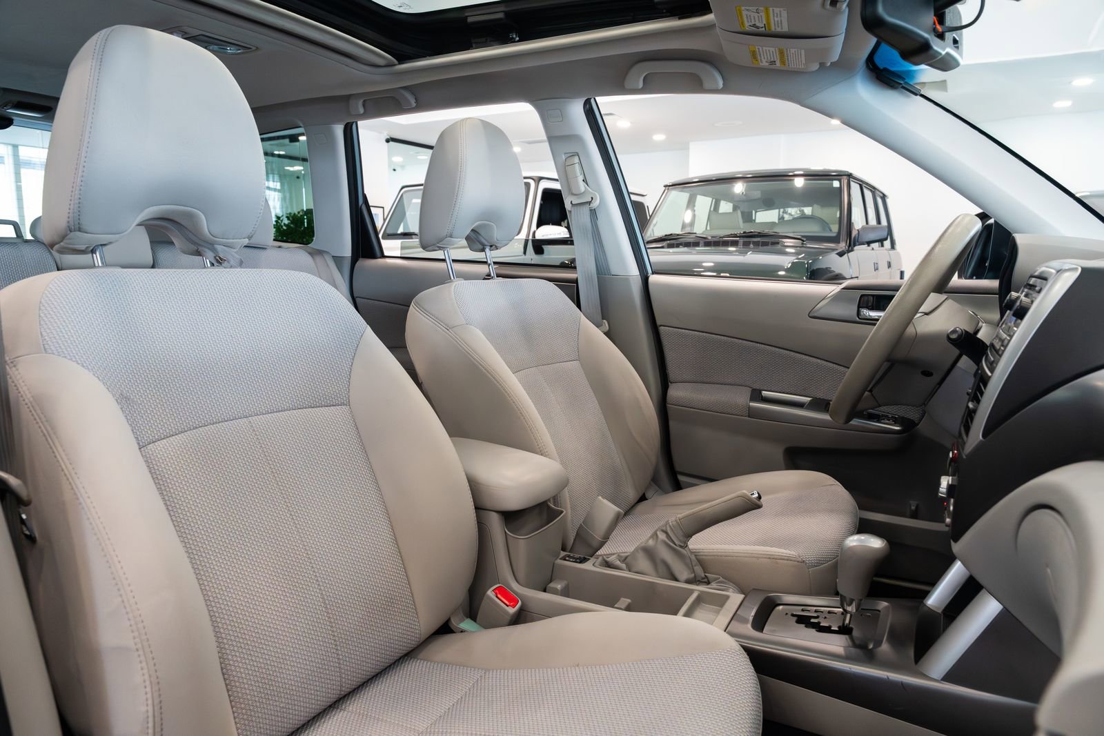 Used 2013 Subaru Forester 2.5X Premium AWD/4WD image 23